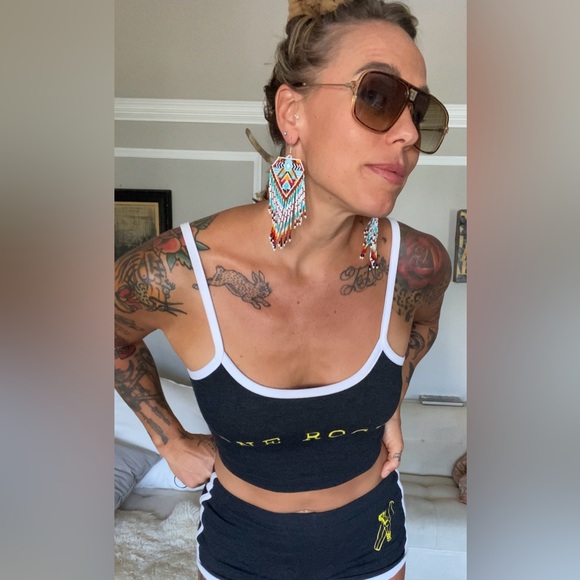 Hand beaded earrings - Picture 1 of 12